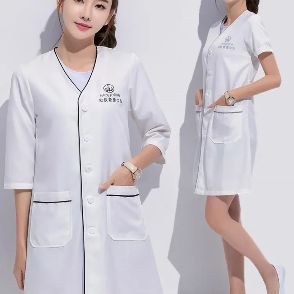 Odzież robocza z własnym logo  – Medical Lab Work recenzja i cena